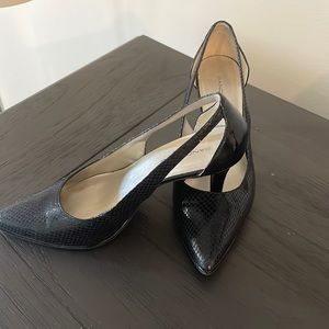 Bandolino Flonora Black Slip on Pumps